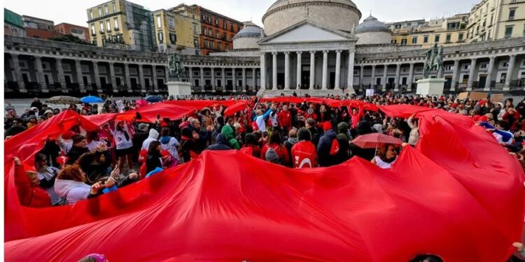 italy rallies to condemn violence against women draw huge crowds