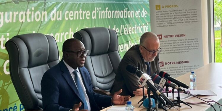 journalists tour west africa power pools e30m regional electricity market facility in benin
