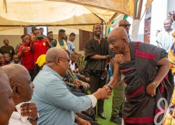 Mahama pledges to provide irrigation for all-year tomato farming