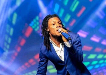 Musician DSL hosts listening party for new ‘Back to the Roots’ EP