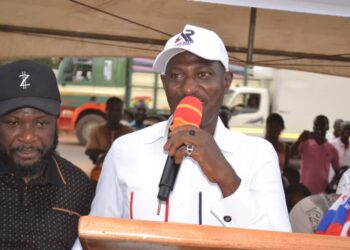 Philanthropist donates ambulance to Fanteakwa South district