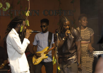 Pure Akan reignites hearts at concert with Senku Live