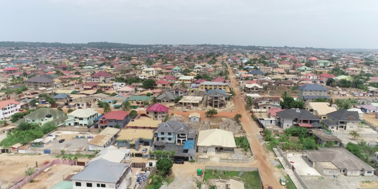 tenth of accra urban households living in uncompleted buildings unconventional structures gss