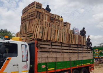 Truck drivers stranded at Niger borders turn to menial jobs for survival – GSA