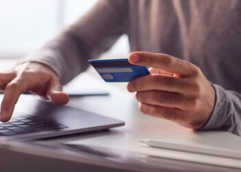 10 ways to avoid scams when booking travel