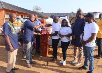AlPay, Remit Choice support dam spillage victims with ¢100,000 worth of items