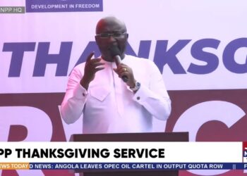 Bawumia highlights decline in price of cement, others; says economy is rebounding