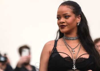 Davido’s ‘Unavailable’ is best song of 2023 – Rihanna