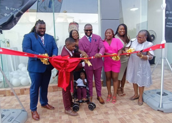 Dr Martin Curry Dentistry extends services to Ghana