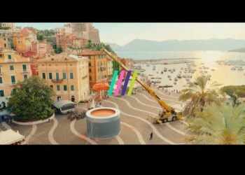 FIAT triumphs at the 10th Art Directors Club of Europe (ADCE) European Creativity Festival, “No Grey” project wins the prestigious 2023 ADCE Grand Prix 1 FIAT triumphs at the 10th Art Directors Club of Europe (ADCE) European Creativity Festival, “No Grey” project wins the prestigious 2023 ADCE Grand Prix