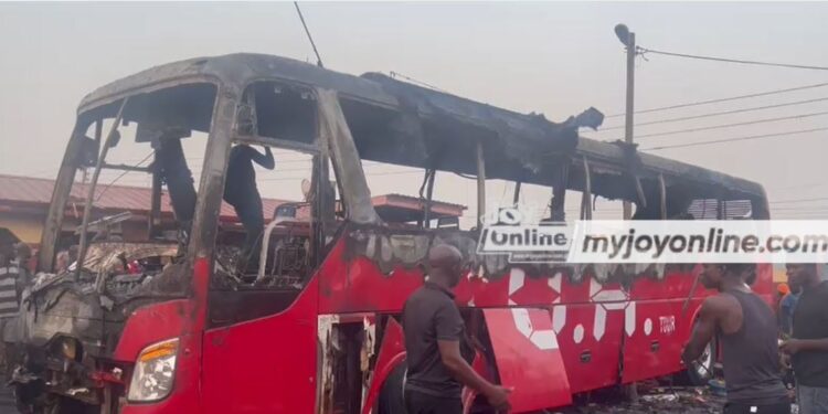 fire outbreak at o a travel and tour station at avenor