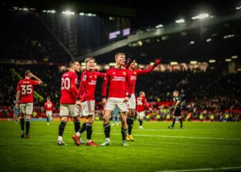 Hojlund scores first Premier League to fire Man United to victory against Aston Villa