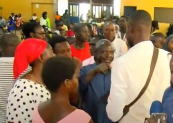 Parents still flood placement centres to secure schools for wards