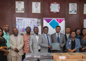 Republic Bank donates to UGBS, UG Student’s Financial Aid Office
