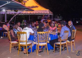 UG School of Physical and Mathematical Sciences hosts annual dinner, awards ceremony