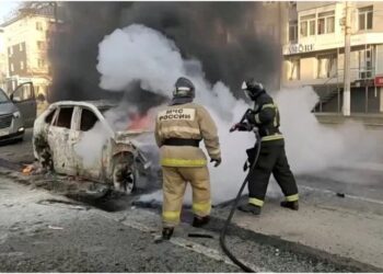 Ukraine war: Kremlin says 20 dead after attack on Russian city