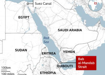 US Navy helicopters destroy Houthi boats in Red Sea after attempted hijack
