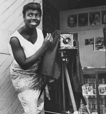 Ghana mourns the death of pioneer female photographer, Felicia Ewuraesi Abban 1 ghana mourns the death of pioneer female photographer felicia ewuraesi abban