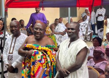 He’s the unifying force for New Juaben North – Effiduasehene endorses Seth Acheampong