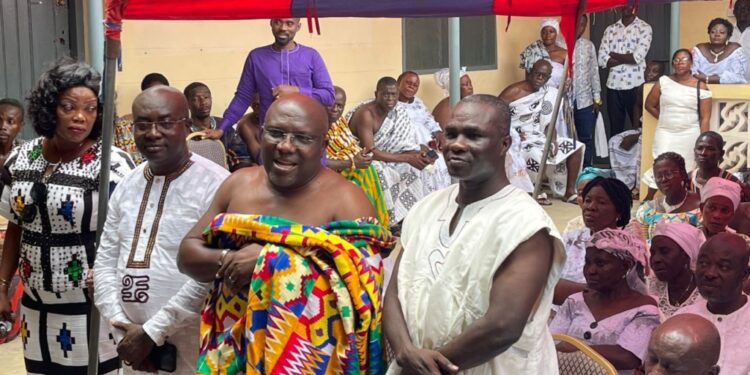 hes the unifying force for new juaben north effiduasehene endorses seth acheampong