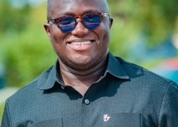 Kumawu MP delivers strong peace message at 31st night service