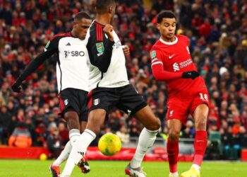 Liverpool fight back to beat Fulham in EFL Cup