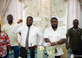 Sefwi Wiawso NPP parliamentary candidate aspirant provides financial support for women’s wing in the constituency