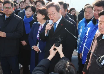 South Korea opposition leader stabbed in neck on visit to Busan