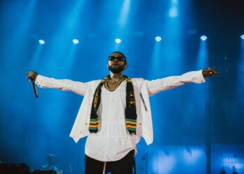 Usher teases Super Bowl LVIII halftime show in new trailer