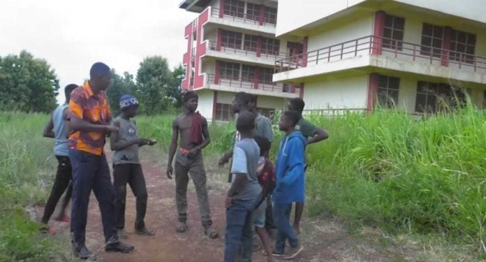 sekyere afram plains abandoned e block school project remains unused for over 5 years