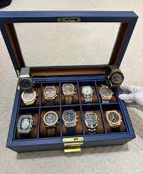 Court Detains Nigerian Accused of Fraud Involving Luxury Wristwatches 1 court detains nigerian accused of fraud involving luxury wristwatches