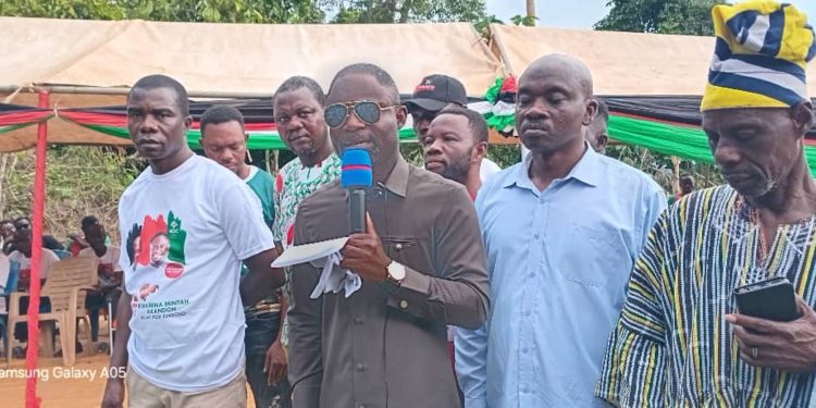 ec deserves no commendation hon kwabena akandoh