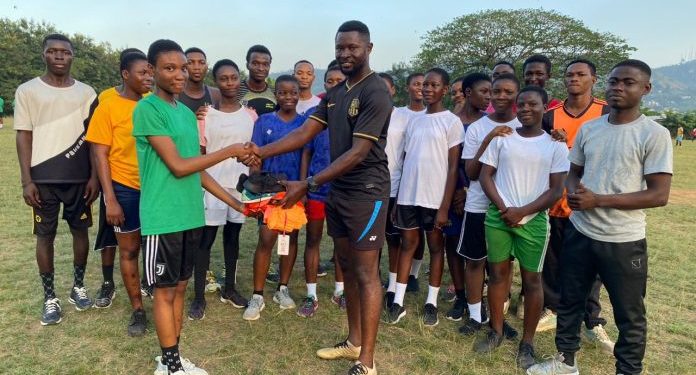 ghana shs student athlete gets support from kidsforkidsgh foundation