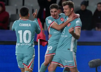 Barcelona and Atletico Madrid draw in 8-goal thriller