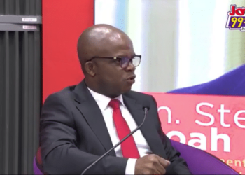 Current dumsor wrecking havoc for businesses; come clear on it – Minority to Mahama