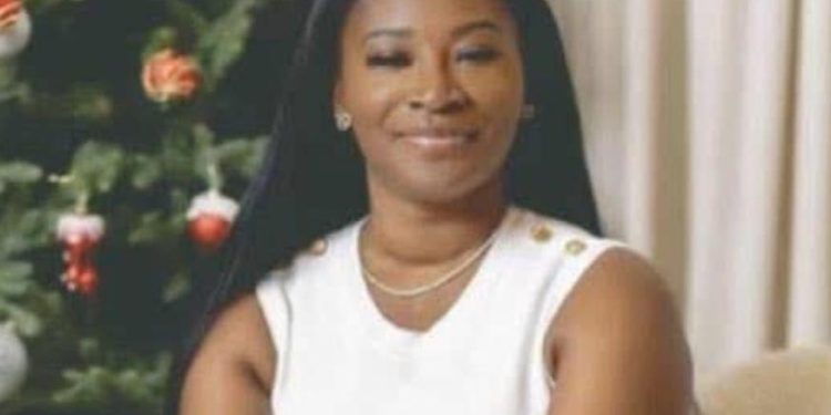 district court sets aside illegal arrest warrant for woman in child custody case