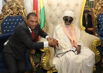 GCB Bank MD calls on Chief Imam