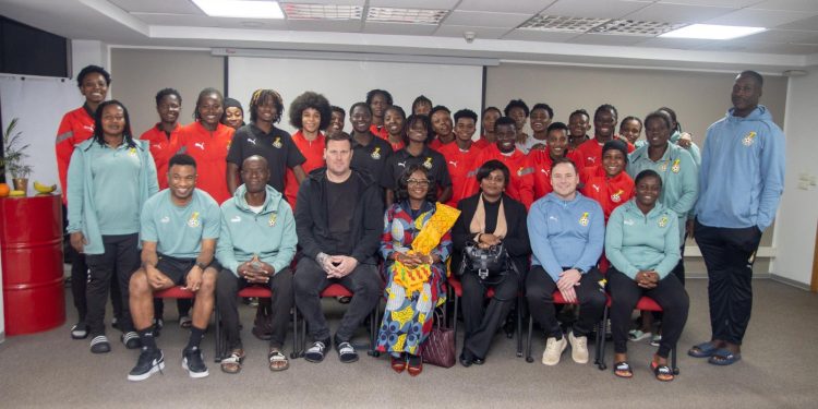 ghana ambassador to morocco visits black queens ahead of international friendly