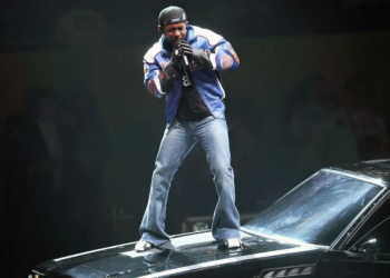 ‘Gimme a hug’: Drake’s lover-boy comeback after Kendrick feud