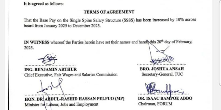 govt increases base pay by 10 for public sector workers