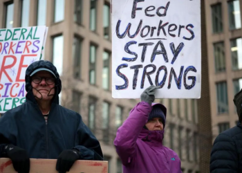 Judge halts Trump’s government worker buyout plan