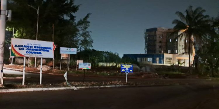 kofi adu domfeh the garden citys streetlight deficit a telltale of kma to rcc road