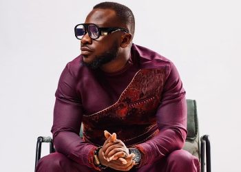 Lekzy wows patrons of Daddy Lumba’s Val’s Day show with exceptional emceeing skills