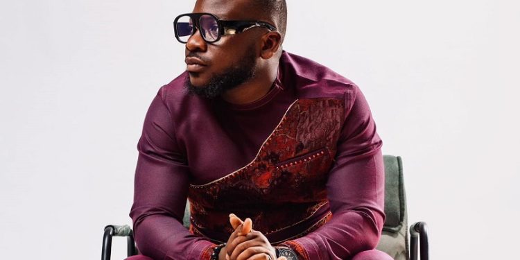 lekzy wows patrons of daddy lumbas vals day show with exceptional emceeing skills