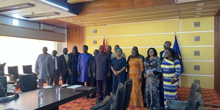 mahama inaugurates 19 member 120 days social contract task force