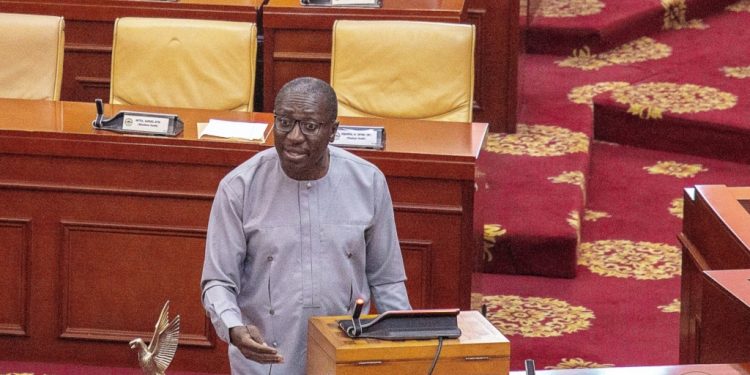 minority leader fight govt over paltry 10 public sector pay increase