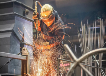 UK signals it will seek US steel tariff exemption