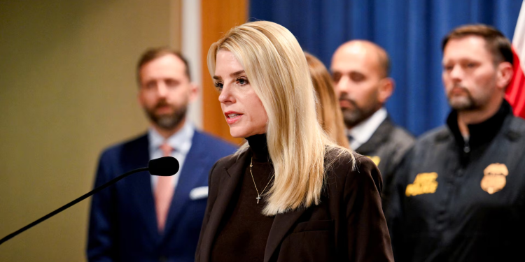 US sues New York officials over immigration enforcement 1 us sues new york officials over immigration enforcement