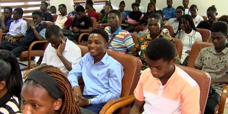 aspiring media professionals admonished to pursue impactful practice not quick riches