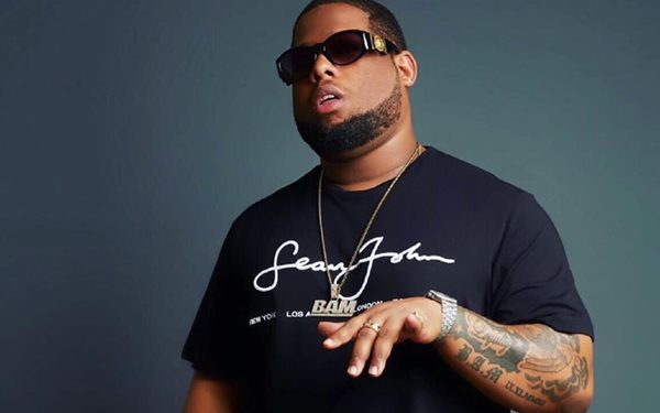 d black clears the air on fight between his crew and client at rnaq40